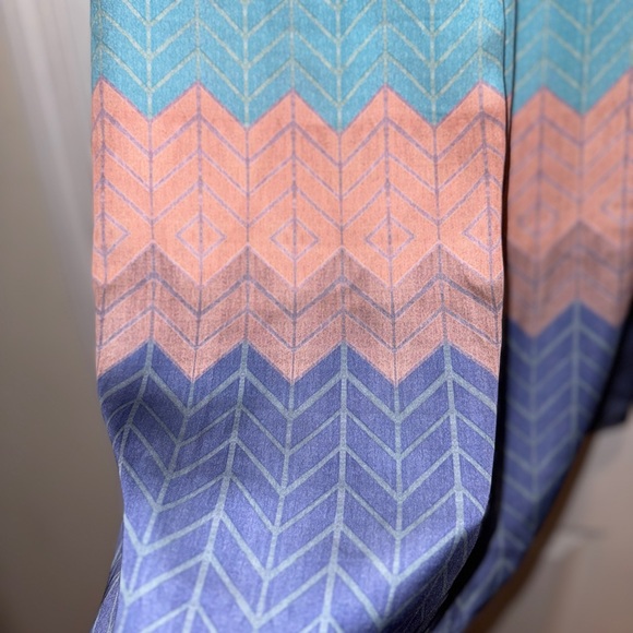 Real Silk Colorful Dress - Picture 3 of 3